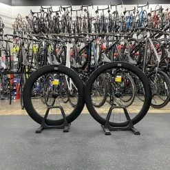 DT Swiss Arc 1100 Dicut 62 Disc Wheelset | Wheel Sets