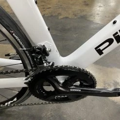 Pinarello Gan Rim Shimano 105 - White 2022 | Road Bikes -Hot Sale Playtri -Tyler Store 11R2pEAT Rd5gNuuorMKLN1j0