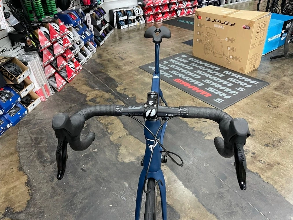 Pinarello Paris Disk SRAM Rival AXS - Blue Steel 2022 | Road Bikes 7 Pinarello Paris Disk SRAM Rival AXS - Blue Steel 2022 | Road Bikes - Image 7