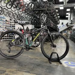 Cannondale 27.5/Trail 8 2022 | Hardtail