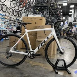 Felt FX Advanced+ GRX 800 - White 2021 | Gravel Bikes
