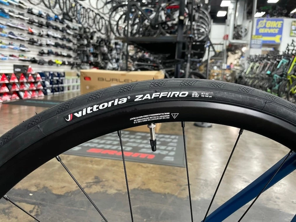 Pinarello Paris Disk SRAM Rival AXS - Blue Steel 2022 | Road Bikes 5 Pinarello Paris Disk SRAM Rival AXS - Blue Steel 2022 | Road Bikes - Image 5