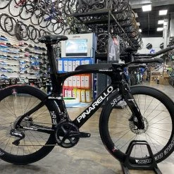 Pinarello Bolide TR Shimano Ultegra Di2 2020 | Triathlon & Time Trial Bikes