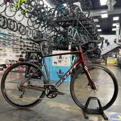Scott Addict 30 Shimano 105 - Red 2022 | Road Bikes
