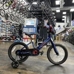 Batch Bicycles The Marvel Spider-Man Kid's Bicycle 16" 2021 | 16" Kids Bikes