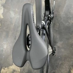 Cervelo Caledonia Disc Shimano 105 - Black/White 2022 | Road Bikes -Hot Sale Playtri -Tyler Store AQtiXc3TK0An1ctoZKuIfdiAM