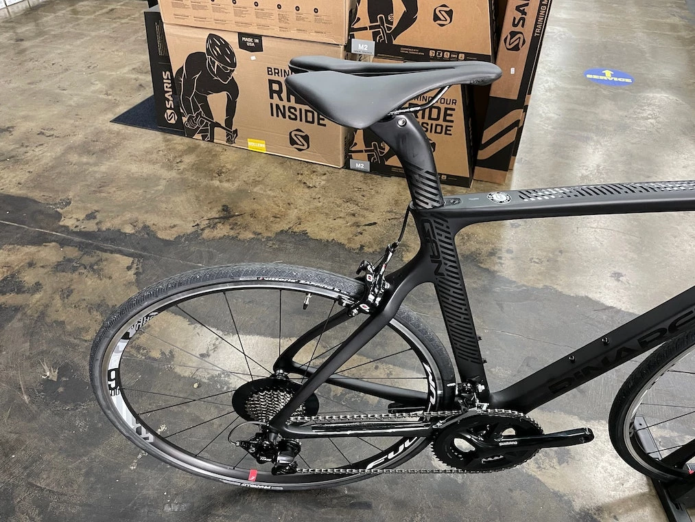 Pinarello Gan Rim Shimano 105 - B.O.B 2022 | Road Bikes 7 Pinarello Gan Rim Shimano 105 - B.O.B 2022 | Road Bikes - Image 7