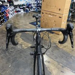 Pinarello Paris Disk Shimano 105 - B.O.B 2022 | Road Bikes -Hot Sale Playtri -Tyler Store DmlYZAODOZvhPPPJCUbID2LPw