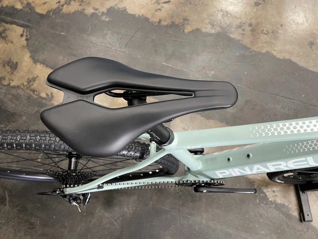 Pinarello Nytro Grinta E-Bike Sram Apex - Petrol 2022 | Gravel Bikes 18 Pinarello Nytro Grinta E-Bike Sram Apex - Petrol 2022 | Gravel Bikes - Image 18