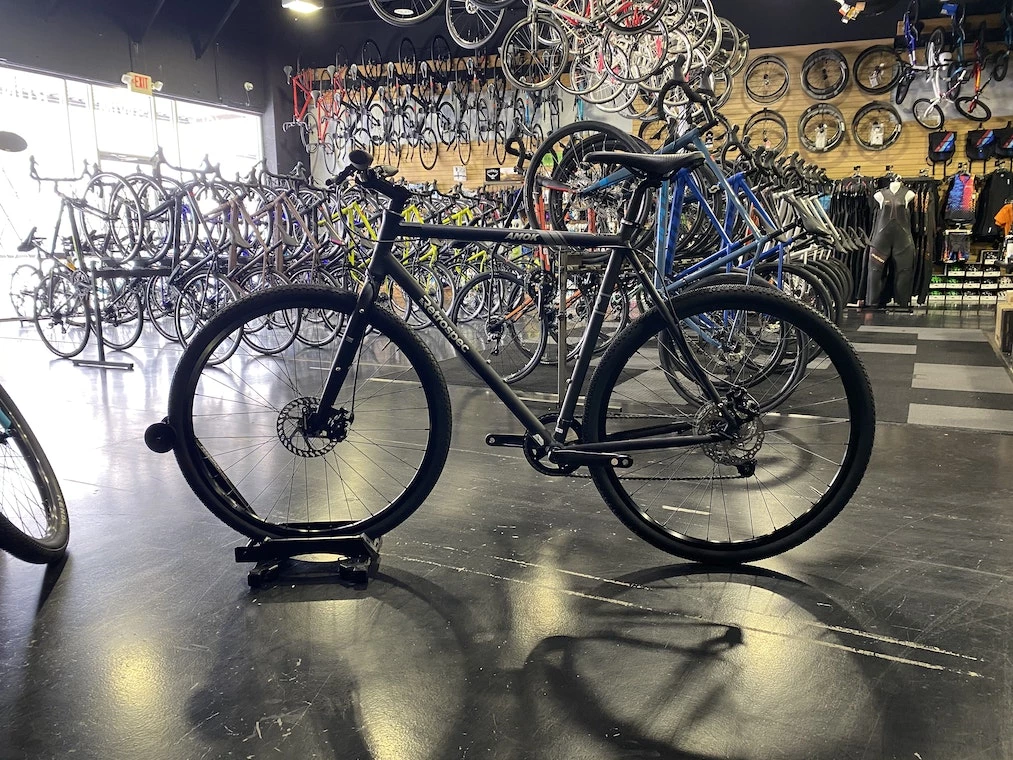 Retrospec Amok Hybrid | Gravel Bikes 2 Retrospec Amok Hybrid | Gravel Bikes - Image 2