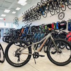 Scott Roxter 24" Kids Bike Gray/Orange | 24" Kids Bikes