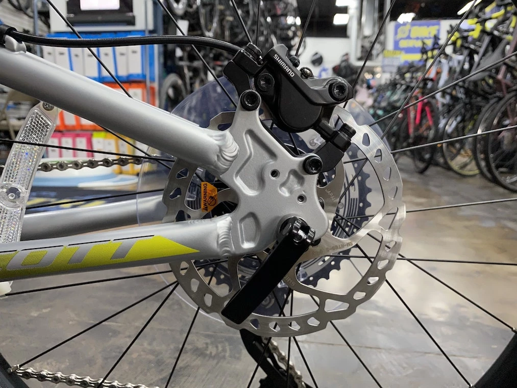 Scott Scale RC 24" Rigid Kids Bike 2020 | 24" Kids Bikes 8 Scott Scale RC 24" Rigid Kids Bike 2020 | 24" Kids Bikes - Image 8