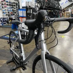 Cannondale CAAD13 Disc Shimano Ultegra - 2021 | Road Bikes -Hot Sale Playtri -Tyler Store Ly13A1iKmCRZCcEENSiM49L2c