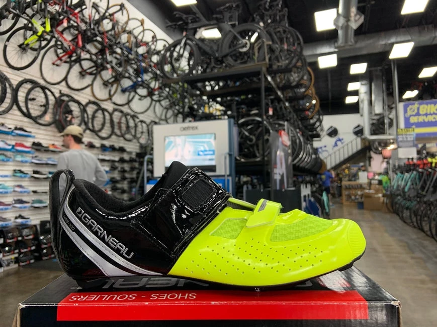 Louis Garneau Men's Tri X-Lite II Triathlon Shoes | Triathlon & Time Trial Bike 1 Louis Garneau Men's Tri X-Lite II Triathlon Shoes | Triathlon & Time Trial Bike