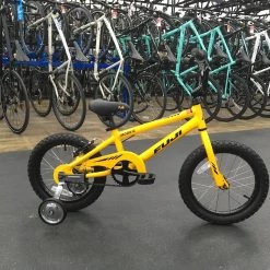 Fuji Rookie 16 2021 | 16" Kids Bikes