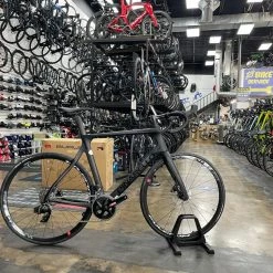 Pinarello Paris Disk SRAM Rival AXS - B.O.B 2022 | Road Bikes