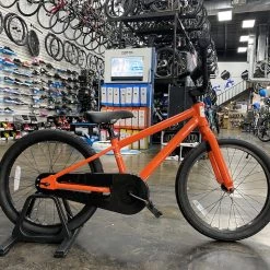 Batch Bicycles Batch Kid's Bicycle 20" - Orange 2021 | 20" Kids Bikes