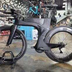 Ventum One Ultegra Di2 With HED Wheels - 2020 | Triathlon & Time Trial Bikes -Hot Sale Playtri -Tyler Store UHBZ4GvYWaOgY4OMUtiXIy56g