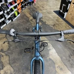 Breezer Bikes Midtown 1.7 LS Shimano Altus - Glacier Blue 2022 | Hybrid Bikes -Hot Sale Playtri -Tyler Store W5nuSDPgQbQR0CuuzRAPk pLs