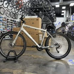 Breezer Bikes Midtown 1.5 - Satin Silver 2021 | Hybrid Bikes -Hot Sale Playtri -Tyler Store XB0Bfxy5zAblpMiG2rZ6LPq8