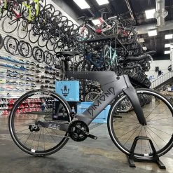 Dimond Marquise Sram Red ETap - Playtri Edition 2021 | Triathlon & Time Trial Bikes