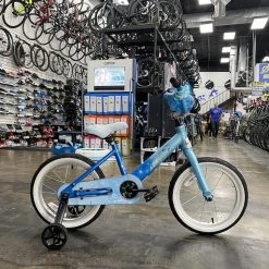 Batch Bicycles The Disney Frozen Kid's Bicycle 16" 2021 | 16" Kids Bikes