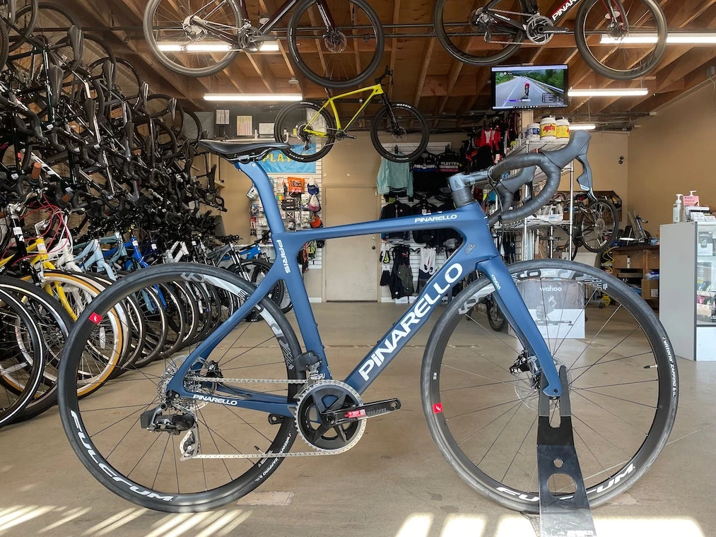 Pinarello Paris Disk SRAM Rival AXS - Blue Steel 2022 | Road Bikes 13 Pinarello Paris Disk SRAM Rival AXS - Blue Steel 2022 | Road Bikes - Image 13