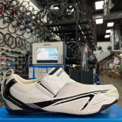 Shimano Simano SH-TR60 Men's Triathlon Shoes | Triathlon & Time Trial Bike