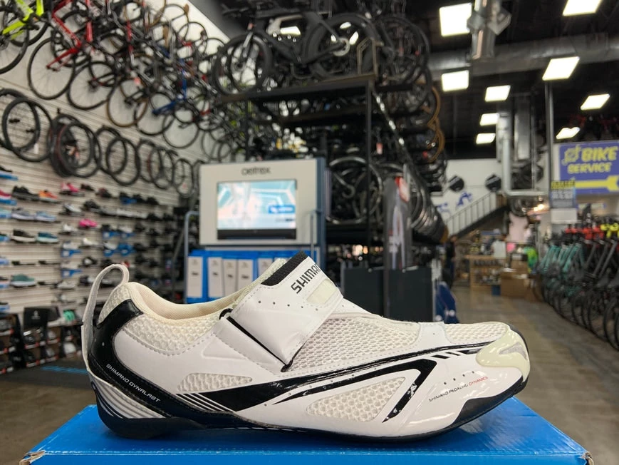 Shimano Simano SH-TR60 Men's Triathlon Shoes | Triathlon & Time Trial Bike 1 Shimano Simano SH-TR60 Men's Triathlon Shoes | Triathlon & Time Trial Bike