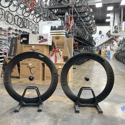 Reynolds AR80 Disc Carbon Clincher Tubeless Wheelset | Wheel Sets
