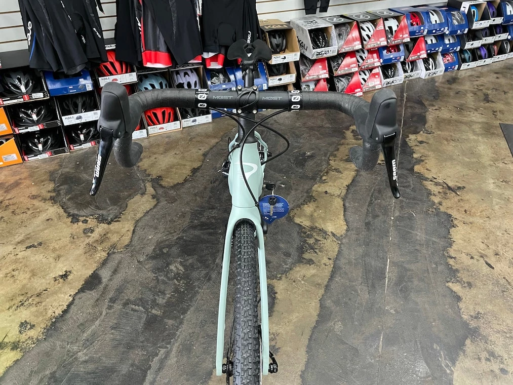 Pinarello Nytro Grinta E-Bike Sram Apex - Petrol 2022 | Gravel Bikes 15 Pinarello Nytro Grinta E-Bike Sram Apex - Petrol 2022 | Gravel Bikes - Image 15