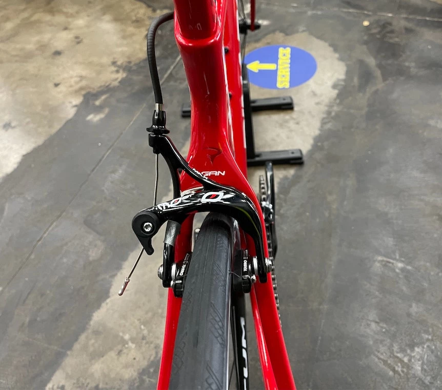 Pinarello Gan Shimano 105 Rim - Red 2022 | Road Bikes 11 Pinarello Gan Shimano 105 Rim - Red 2022 | Road Bikes - Image 11