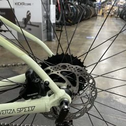 Felt Verza Speed 40 Mid-Step Shimano Altus - Glow Green 2022 | Hybrid Bikes -Hot Sale Playtri -Tyler Store dydHUcTjlbFb3QQT20bUDfZ78