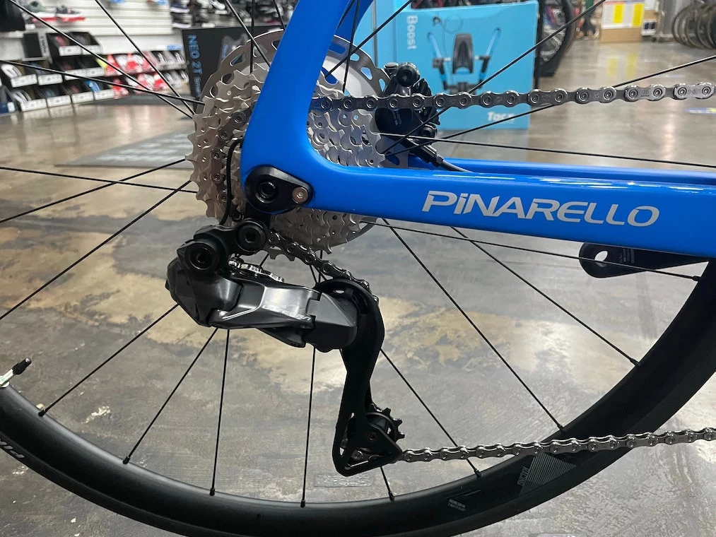 Pinarello Prince Disk Shimano Ultegra Di2 12 Speed - Flash Sky 2022 | Road Bikes 13 Pinarello Prince Disk Shimano Ultegra Di2 12 Speed - Flash Sky 2022 | Road Bikes - Image 13