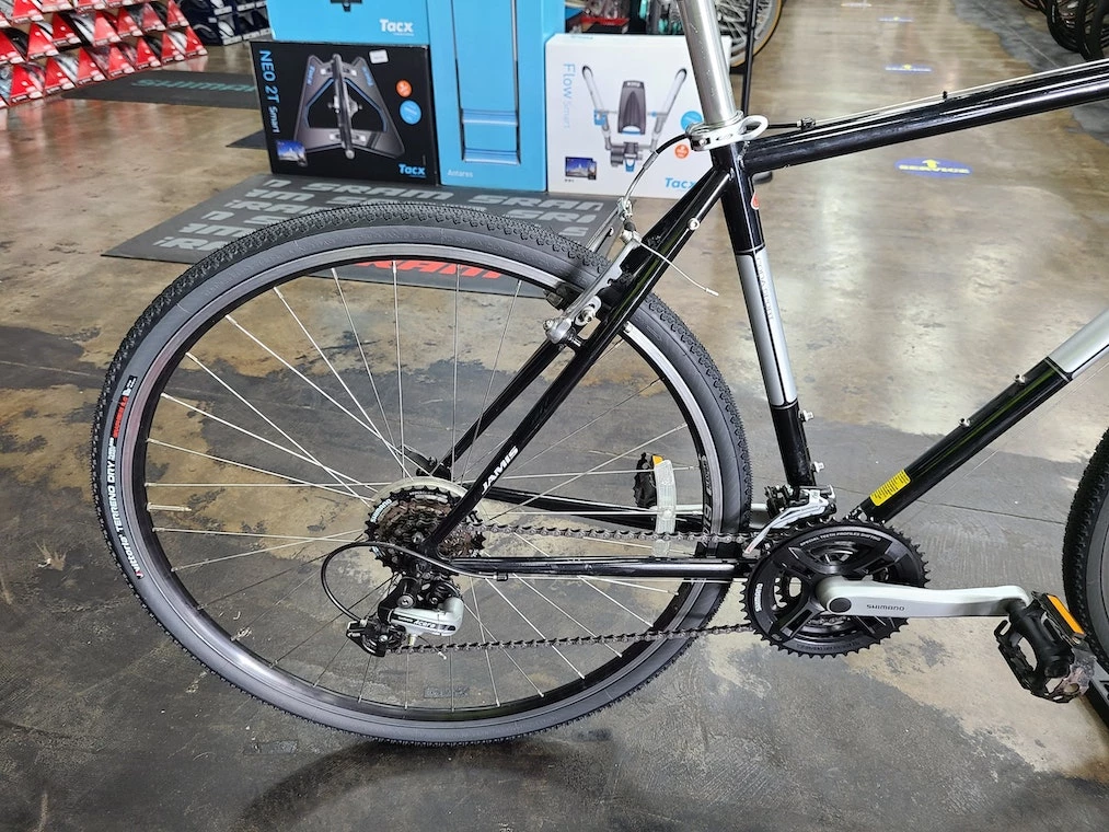 Jamis Coda Sport 2013 - Used | Hybrid Bikes 6 Jamis Coda Sport 2013 - Used | Hybrid Bikes - Image 6