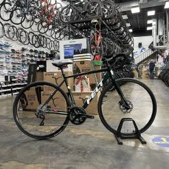 Felt FR30 Shimano 105 - Eden Green 2022 | Road Bikes
