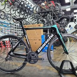 Bianchi Aria Aero Campagnolo Centaur - Black/Celeste 2021 | Road Bikes -Hot Sale Playtri -Tyler Store llaWh92Gdn LTjSwfXQnCMOr0