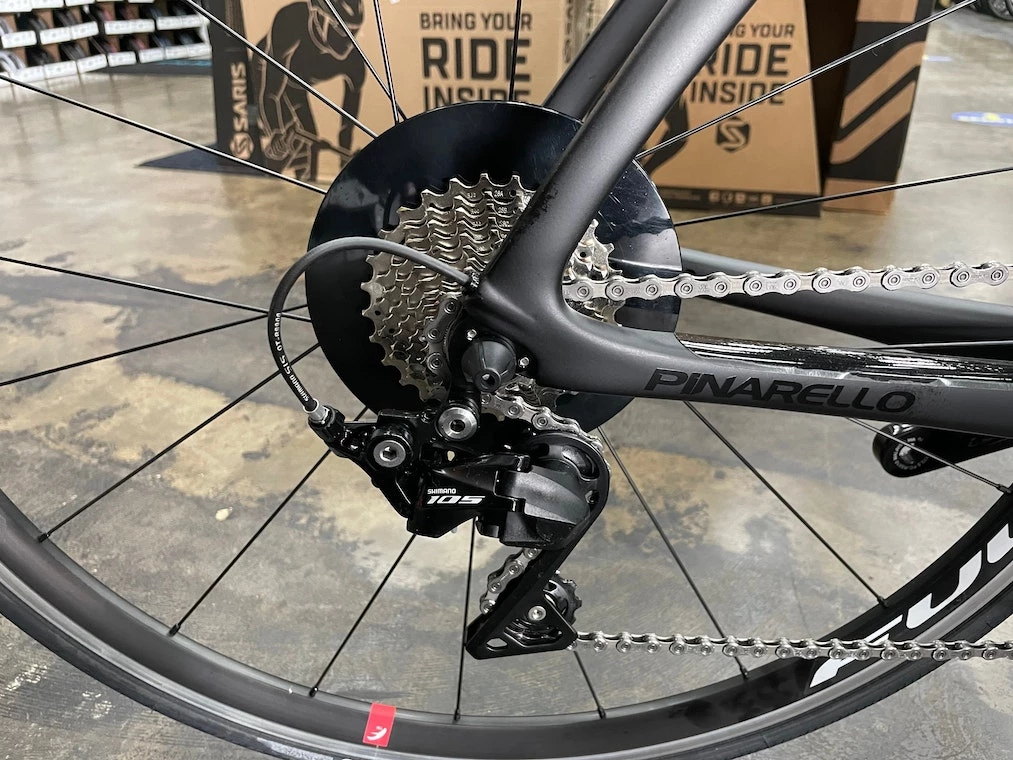 Pinarello Gan Rim Shimano 105 - B.O.B 2022 | Road Bikes 4 Pinarello Gan Rim Shimano 105 - B.O.B 2022 | Road Bikes - Image 4