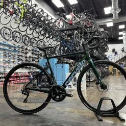 Cervelo Caledonia Disc Shimano 105 - Oasis 2022 | Road Bikes