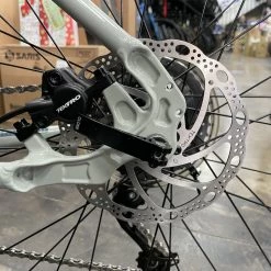 Fuji Absolute 1.7 - Cement 2021 | Hybrid Bikes -Hot Sale Playtri -Tyler Store t jUlFgh1fyChzLMpRsz7nWjQ