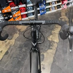 Felt Broam 60 Shimano Sora/Claris Mix - Black 2022 | Gravel Bikes -Hot Sale Playtri -Tyler Store tclxtHP6 2TkbxiD8sAv7WI34