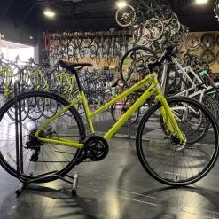 Cannondale Women's Quick 5 Remixte - Highlighter 2021 | Hybrid Bikes